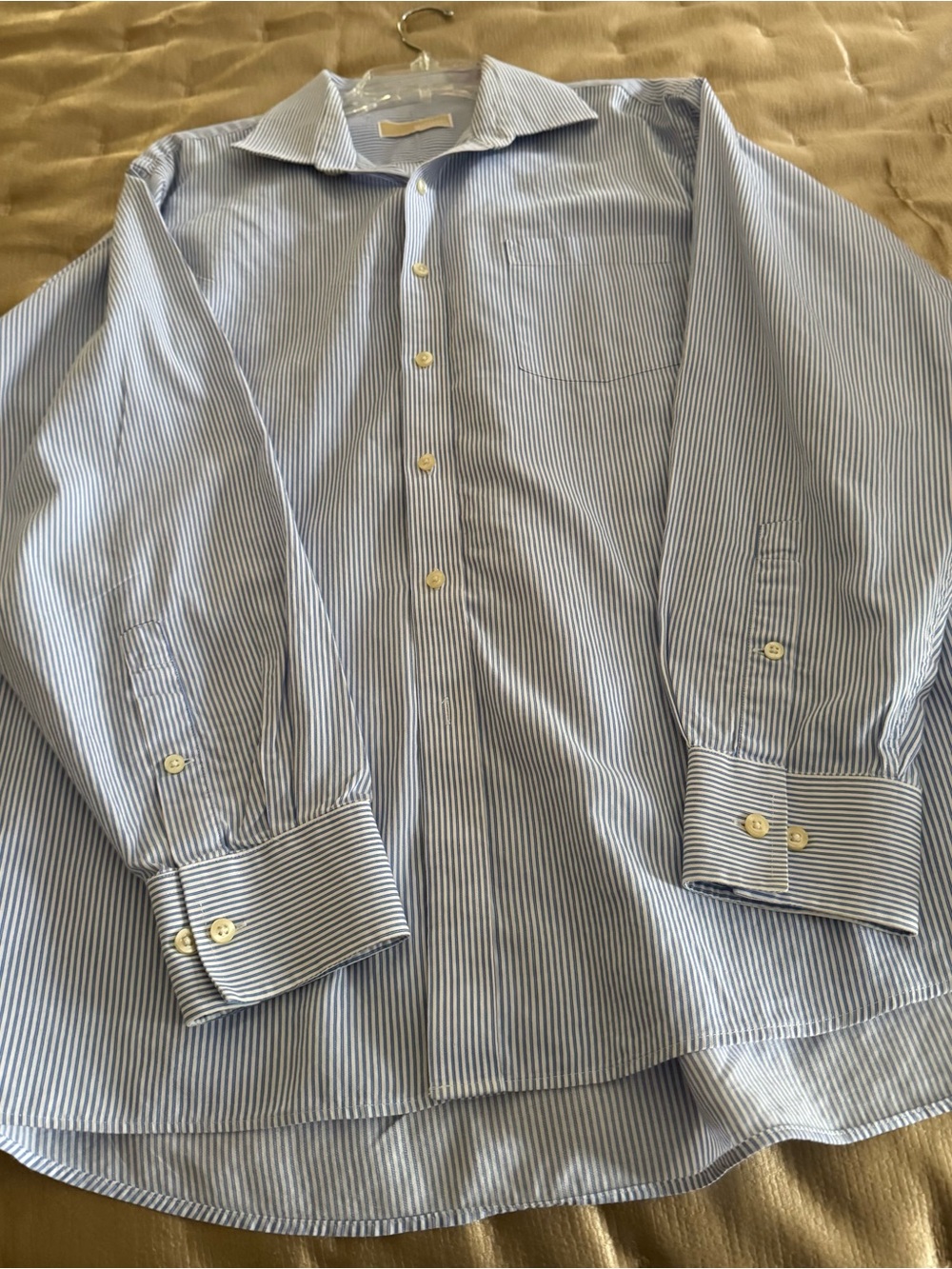 Michael Kors Light Blue & White Pinstripe Casual Button-Down Shirt